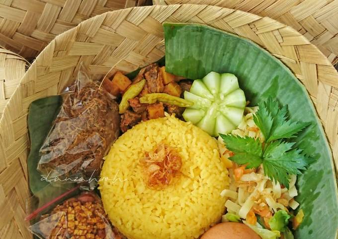 Rahasia Membuat Nasi kuning rice cooker, Lezat