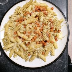 Chickpea pesto pasta A picture of Chickpea pesto pasta.
