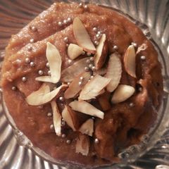 A picture of Caramalized Khas Khas Halwa.