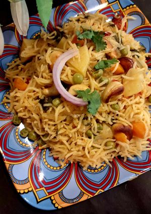 A picture of Restaurant-Style Veg Pulao (Quick 20-Minute Recipe).