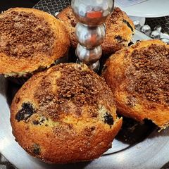 A picture of Blueberry Cupcake.