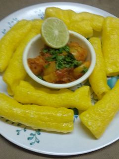 ભૂંગળા બટાકા (Bhungra Bataka Recipe In Gujarati) રેસીપી મુખ્ય ફોટો