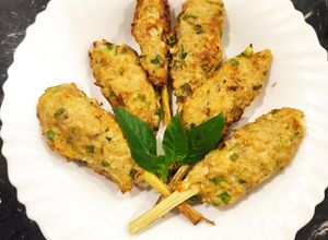 Hình của món Chả ức gà bọc sả Eat clean.