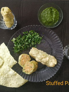 સ્ટફ્ડ પાપડ (Stuffed Papad Recipe in Gujarati) રેસીપી મુખ્ય ફોટો