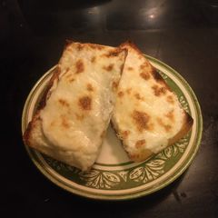A picture of Broiled crab snacks.