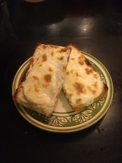 A picture of Broiled crab snacks.