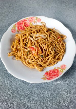 Foto resep Mie Panjang Umur Telur