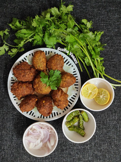દાળ વડા (Daal Vada Recipe In Gujarati) રેસીપી મુખ્ય ફોટો