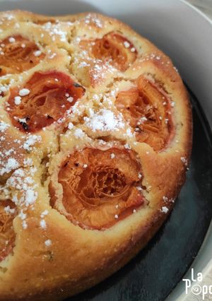 Une photo de Moelleux abricot romarin & huile d'olive