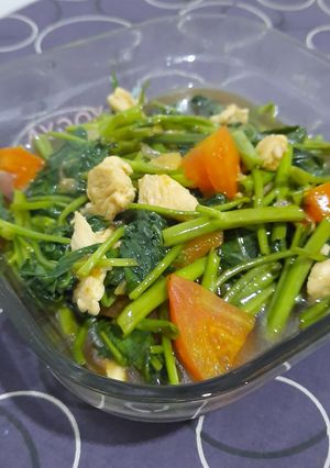 Foto resep Tumis kangkung ayam