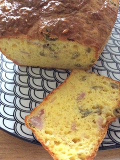 Une photo de Cake jambon olives