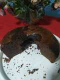 Bolo de chocolate feito com arroz cozido