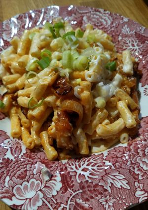 A picture of Easy Mascarpone, bacon and chilli pasta.