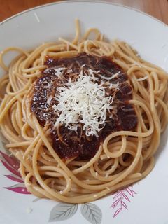 Una foto de Salsa para pasta con Bovril, pasta de tomate y malta
