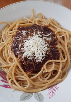Una foto de Salsa para pasta con Bovril, pasta de tomate y malta