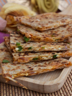A picture of Pizza Paratha.