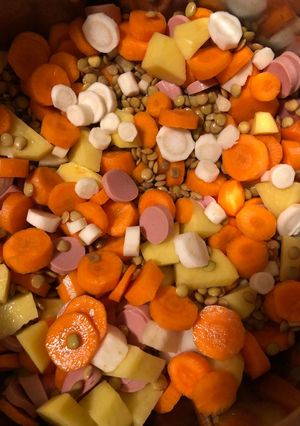 Szilveszteri lencseleves recept fotója