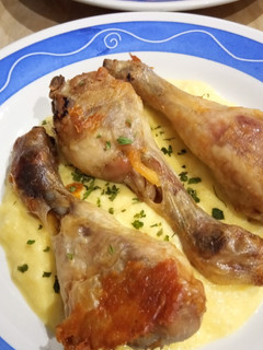 Una foto de Muslos de Pollo en Salsa de Naranja