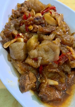 Foto resep Oseng daging + sandung lamur Simple