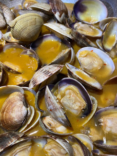 Una foto de Almejas en salsa Montilla Moriles