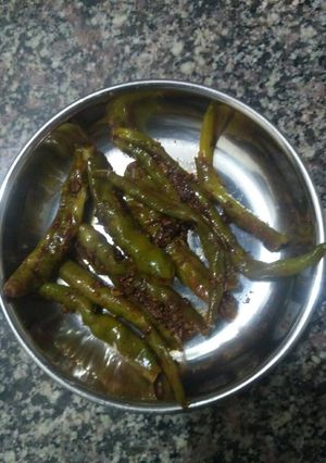 A picture of Tangy and spicy mirchi.