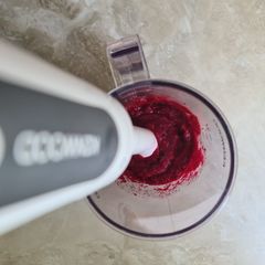 A picture of Puree beetroot.