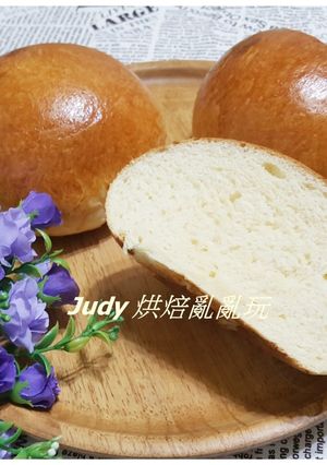 牛奶小巨蛋麵包(低溫冷藏法) 的食譜成品照片