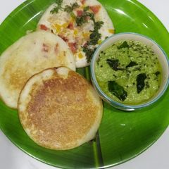 Urad dal uttapam A picture of Urad dal uttapam.