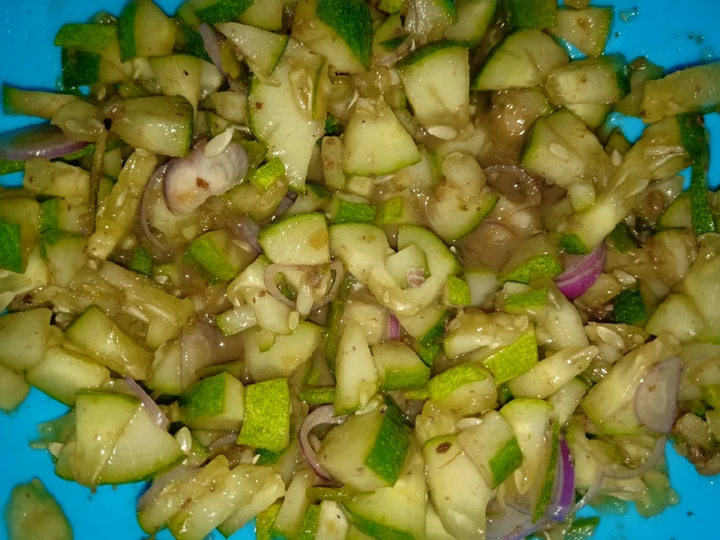 Langkah Mudah untuk Menyiapkan Resep  Recoh Timun yang Bikin Ngiler, Menggugah Selera