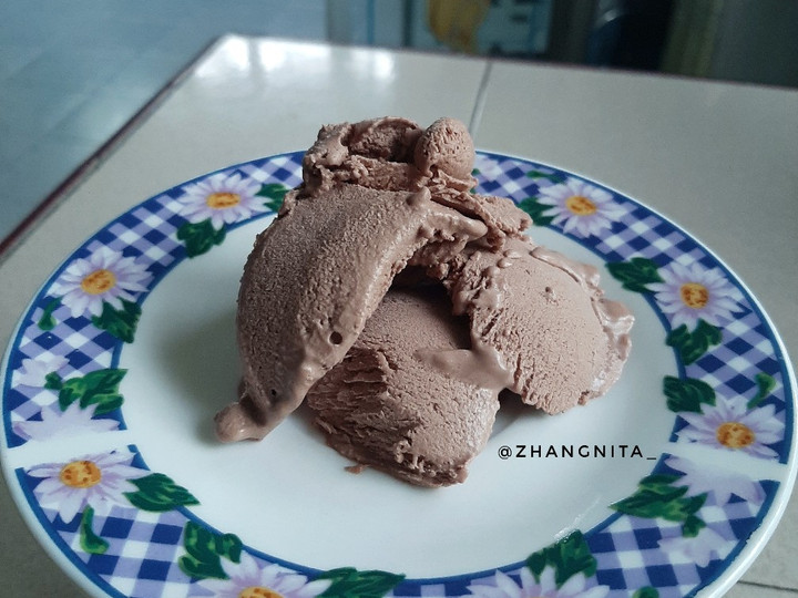 Cara Membuat Es Krim Coklat 3 Bahan (Tanpa SP) Gampang