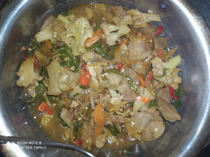 Resep Oseng pepaya muda,brokoli bakso, Lezat Sekali