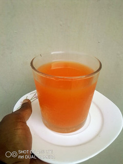 A picture of Carrot Detox Juice.