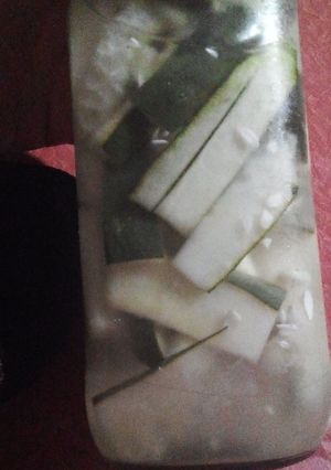 Una foto de Pepino en vinagre 😍😍😍
