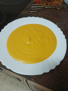 Una foto de Crema de verduras asadas