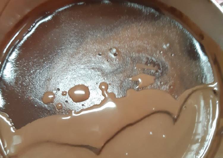 Cara menyajikan Puding coklat dan fla  Anti Gagal