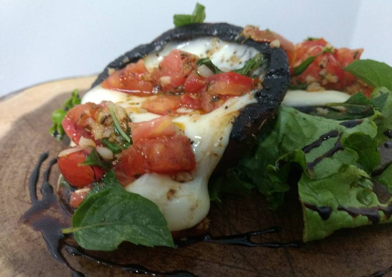 Portobello caprese