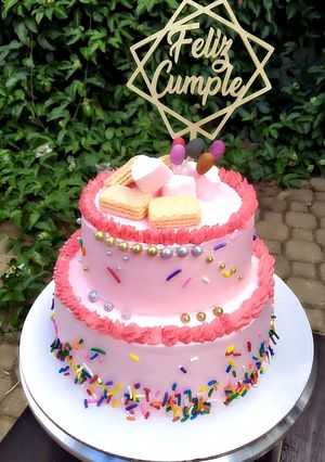 Una foto de Pastel Funfeticake