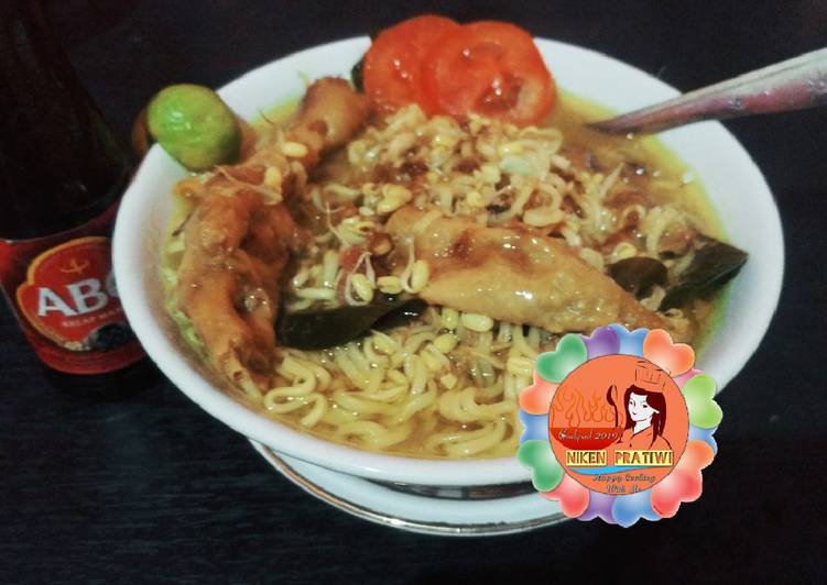 Cara Menyiapkan Soto Ceker mie instant pakai Kaldu Sisa Ayam ungkep 🍲 yang sempurna