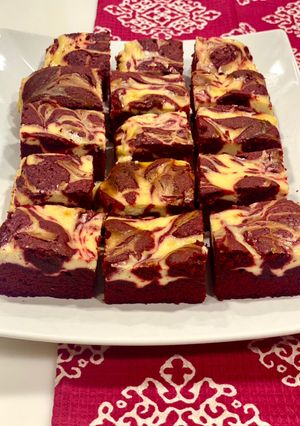 Φωτογραφία της συνταγής Red velvet cheesecake brownies