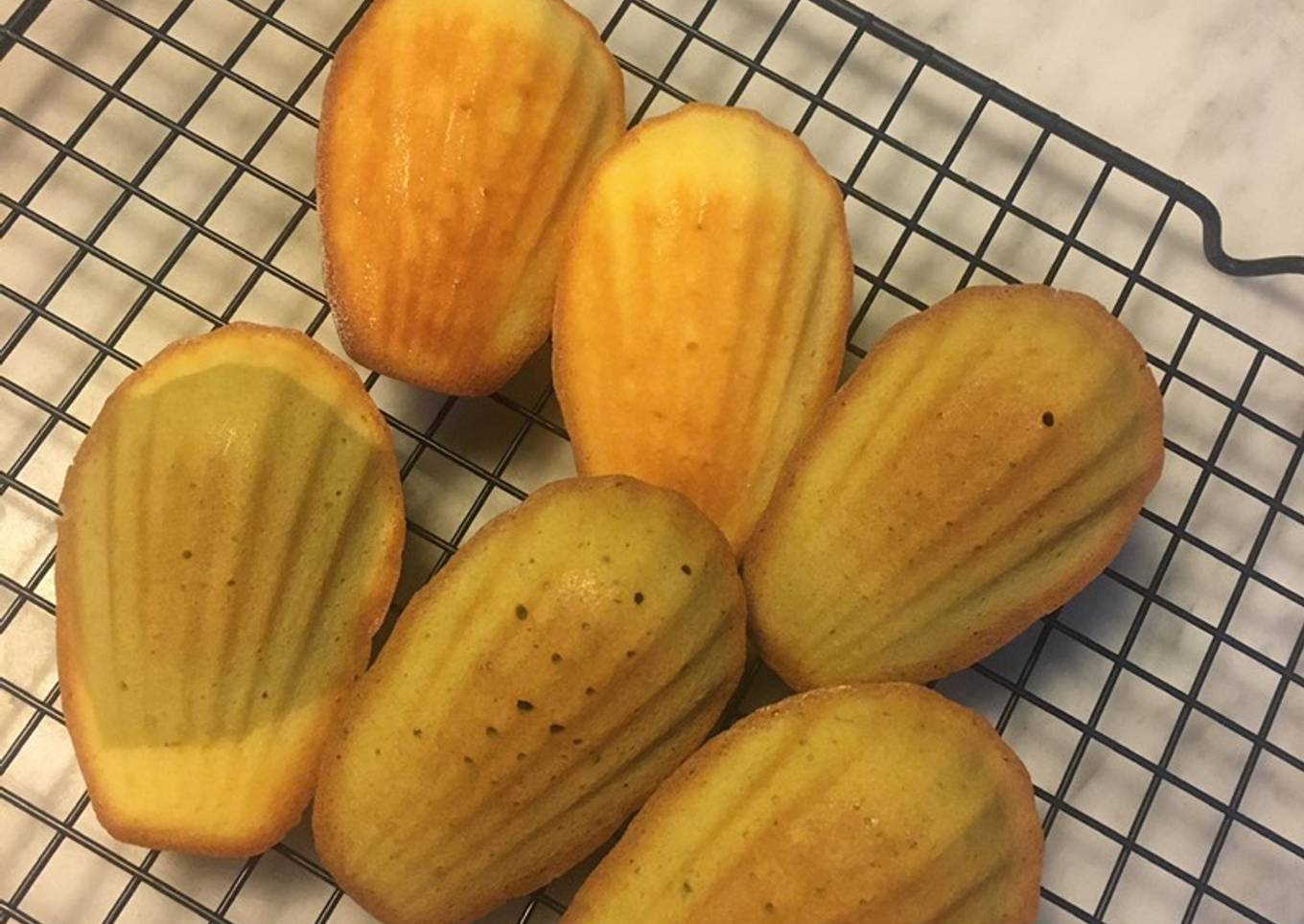 Madeleine (kue kerang asal Perancis) - Lembut & Wangi ✨