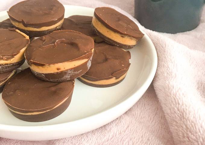 Cups au chocolat et beurre de cacahuète 🥜