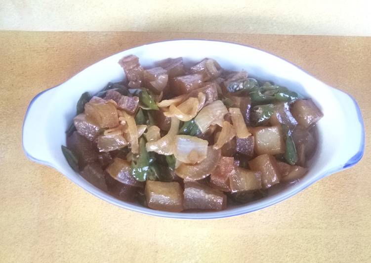 Tumis kikil cabe ijo