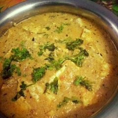 A picture of Shahi paneer.