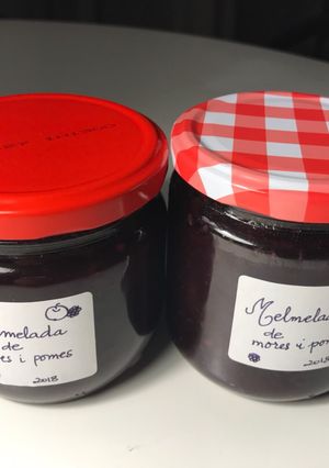 Foto principal de Mermelada de moras silvestres y manzanas