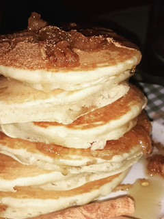 Φωτογραφία της συνταγής Pancakes με γέμιση μήλο κανέλα!