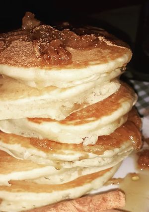 Φωτογραφία της συνταγής Pancakes με γέμιση μήλο κανέλα!
