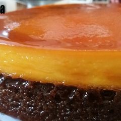A picture of Choco flan Cake.