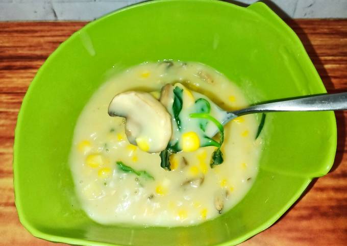 Resep 107 Corn Mushroom Cream Soup Oleh Putri Cantika Cookpad