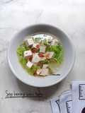 Sop bening sawi tahu