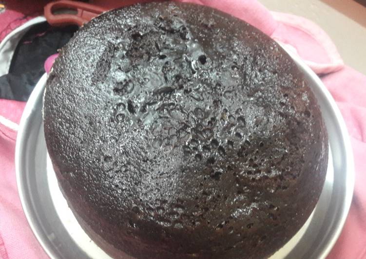 Chocolate sponge cake without oven